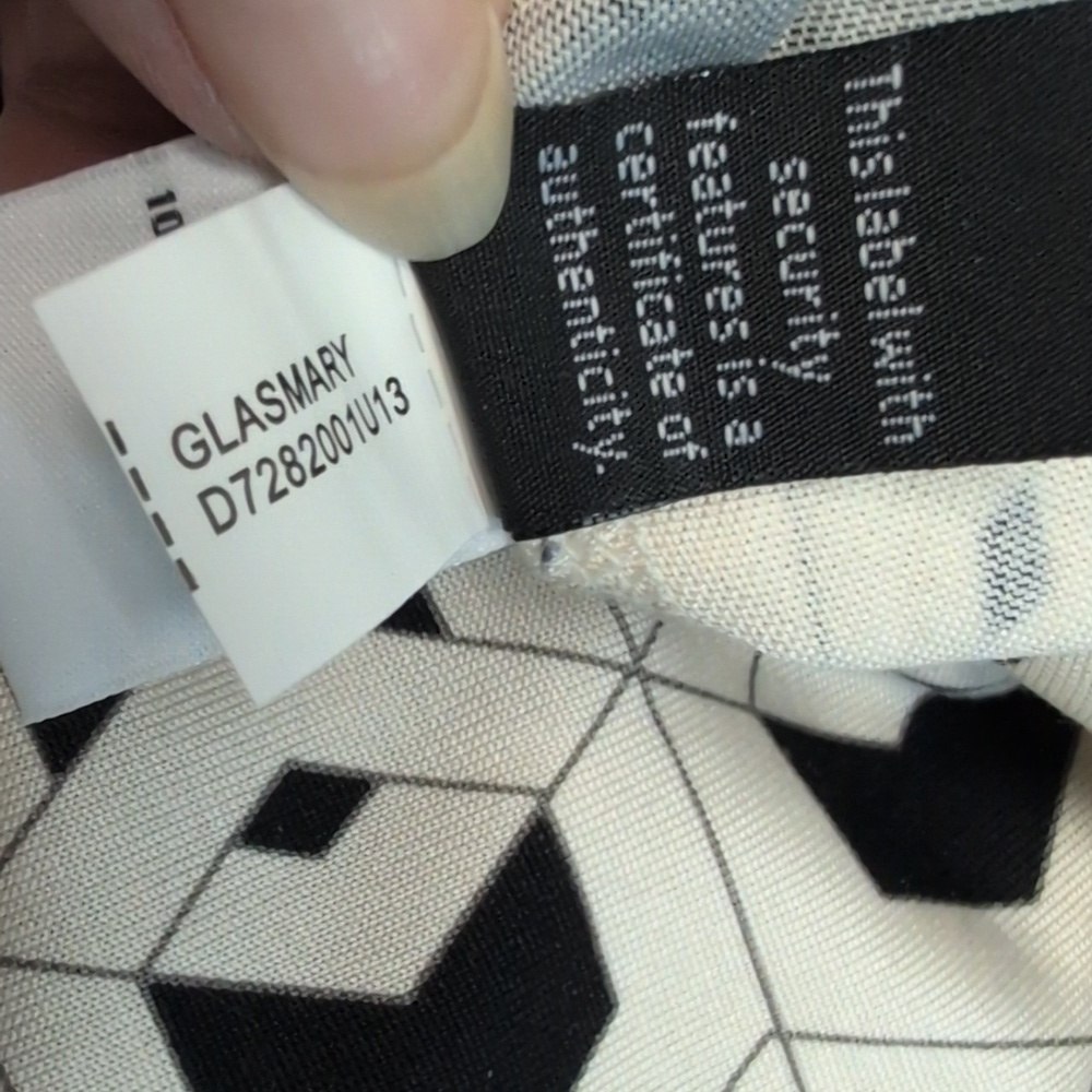Diane Von Furstenberg Glass Mary Hex Maze Dress 100% Silk Size 4 - Picture 8 of 10